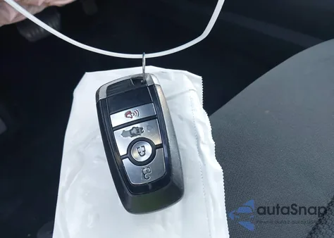 2017 Ford Fusion Hybrid Se из США, поврежденный, VIN 3FA6P0LU9HR324053